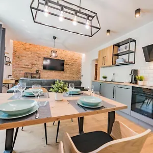 Bh Properties, Apartament Wyscigi Sopot